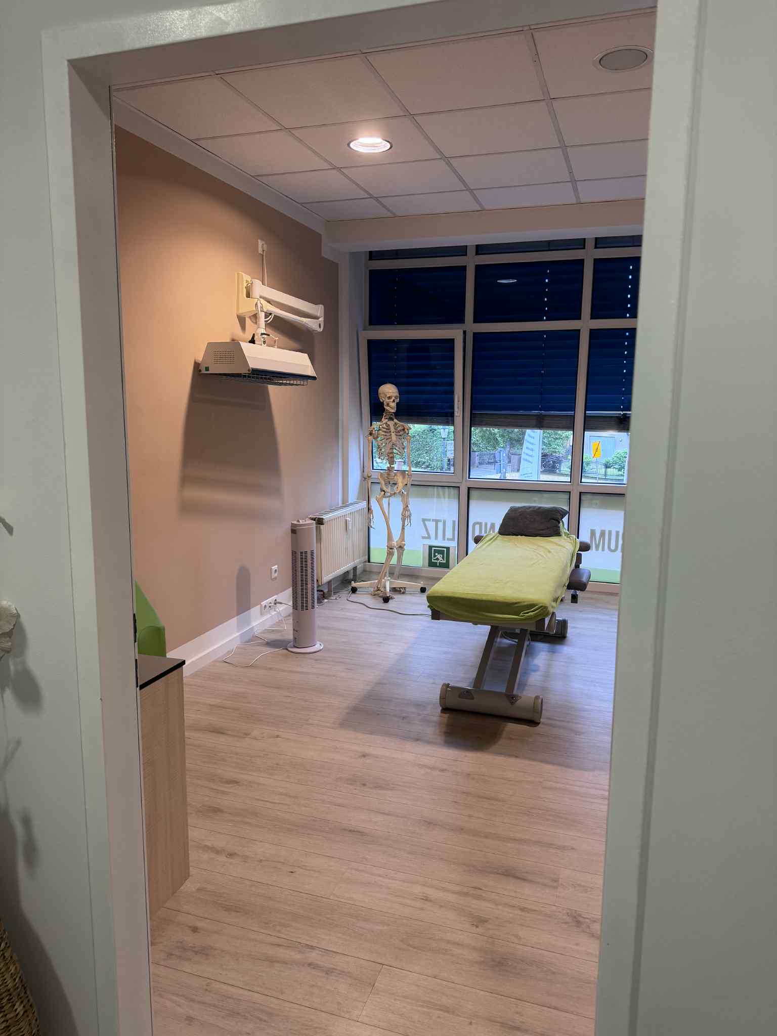 c5f5c29a-eb51-49d4-a768-f4a60a110f6e